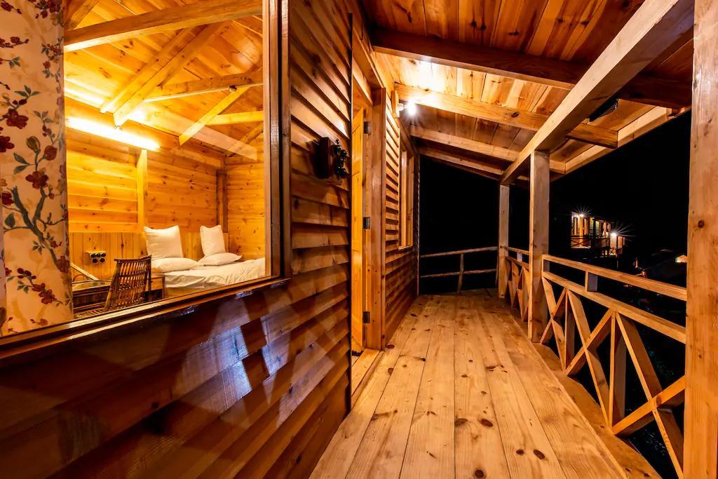 Mid Conifer Cottage Dalhousie Exterior foto